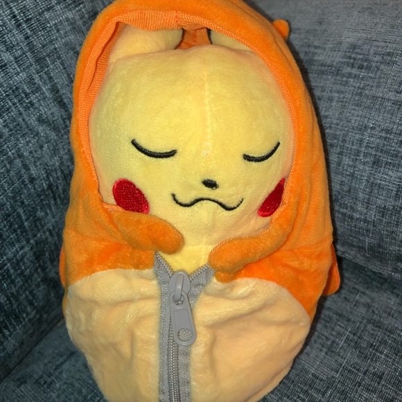 Other - Ichiban Kuji Pikachu Sleeping Plush Charizard Last One Prize Banpresto Japan